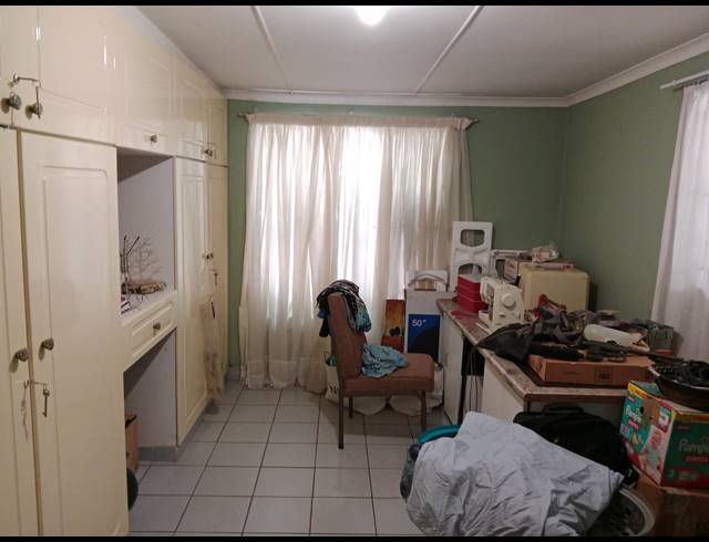 5 BEDROOM HOUSE FOR SALE IN BELFORT ESTATE